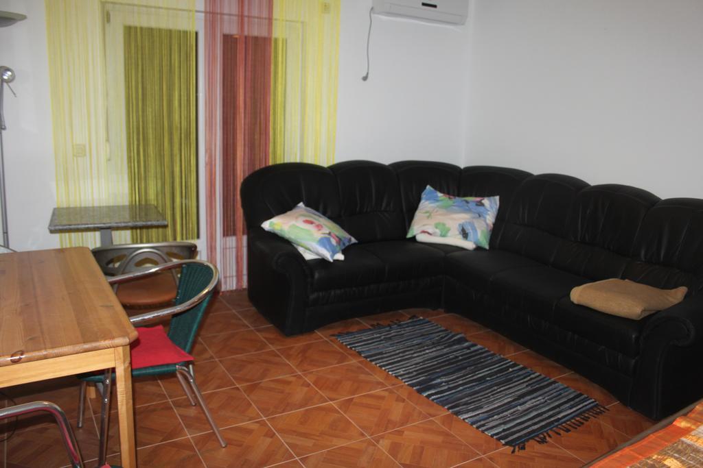Apartments Miletic J-I Vodice Quarto foto