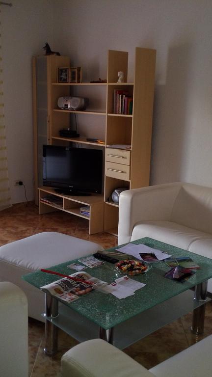Apartments Miletic J-I Vodice Quarto foto