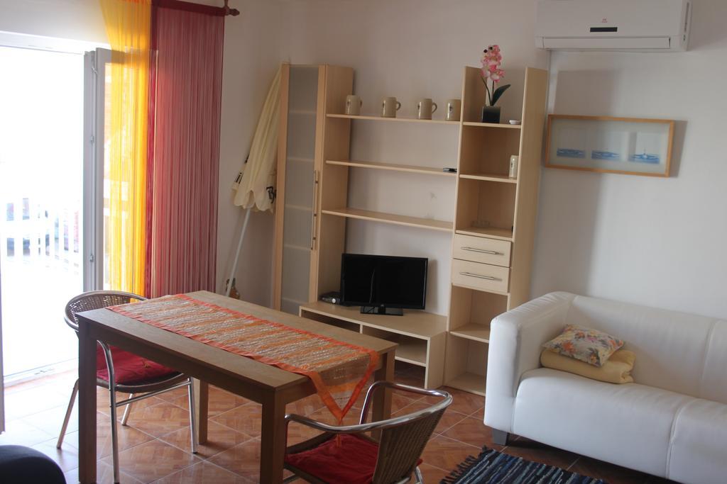 Apartments Miletic J-I Vodice Quarto foto